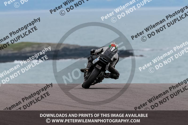 PJM Photography;anglesey no limits trackday;anglesey photographs;anglesey trackday photographs;enduro digital images;event digital images;eventdigitalimages;no limits trackdays;peter wileman photography;racing digital images;trac mon;trackday digital images;trackday photos;ty croes